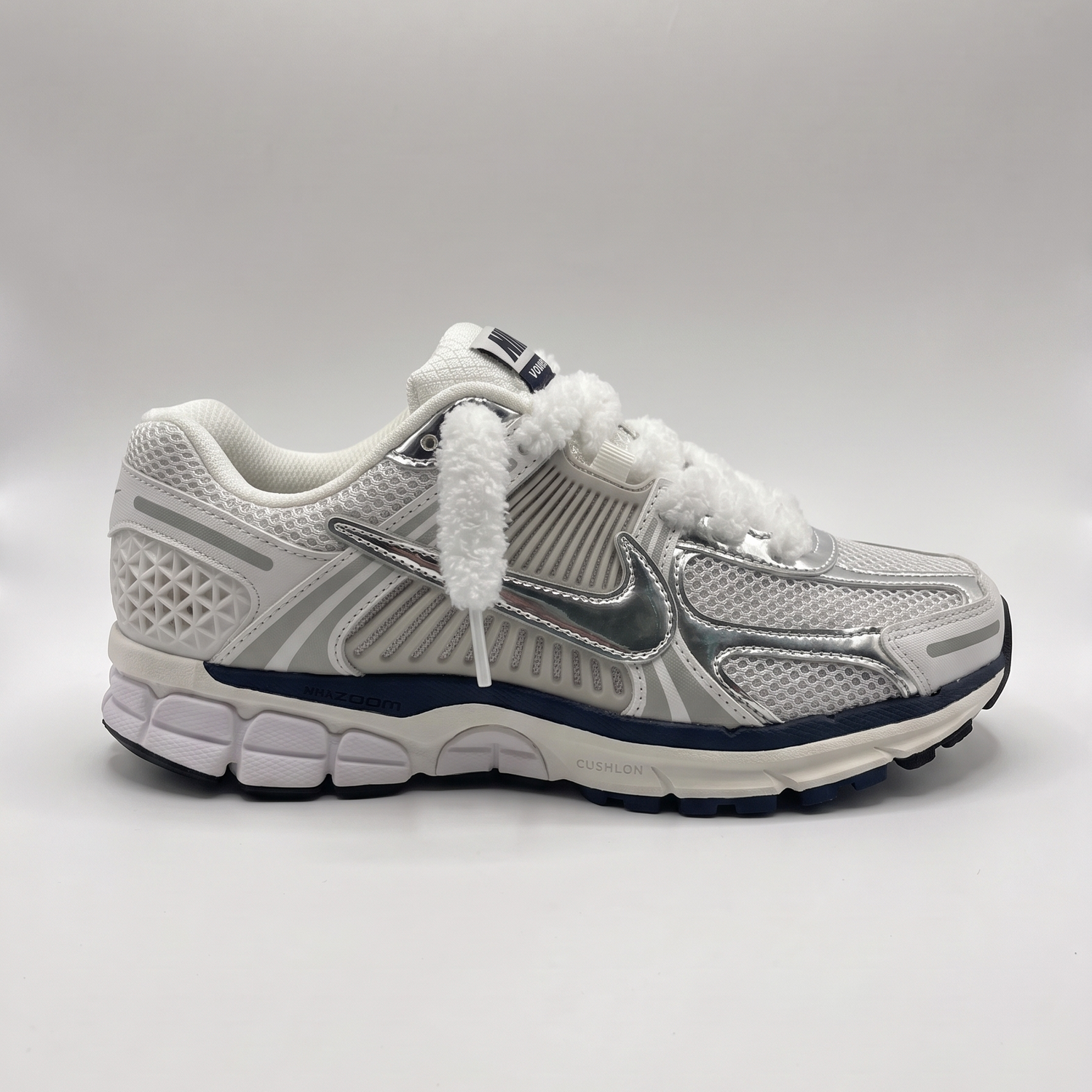 VOMERO 5 | METALLIC GREY